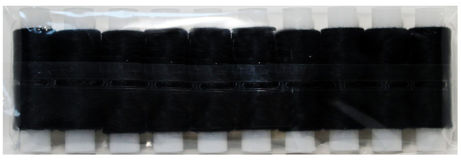 nabor-shvejnyh-nitok-100-ekstra-poliester-100-krasnaya-nit-chernye-po-10-sht